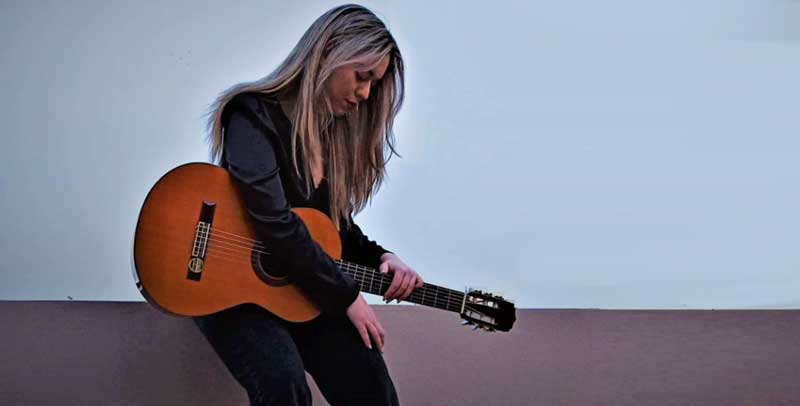 ΝΙΚΟΛΕΤΑ ΜΑΡΜΑΡΙΝΟΥ