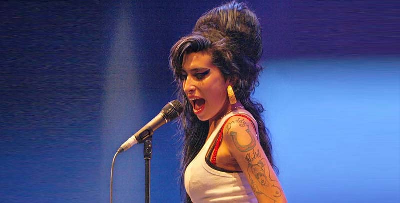 AMY WINEHOUSE